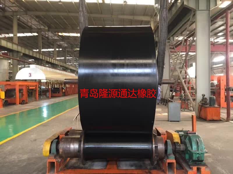 <b>輸送帶的接頭是非常關(guān)鍵的一個(gè)準(zhǔn)備環(huán)節(jié)。接頭</b>